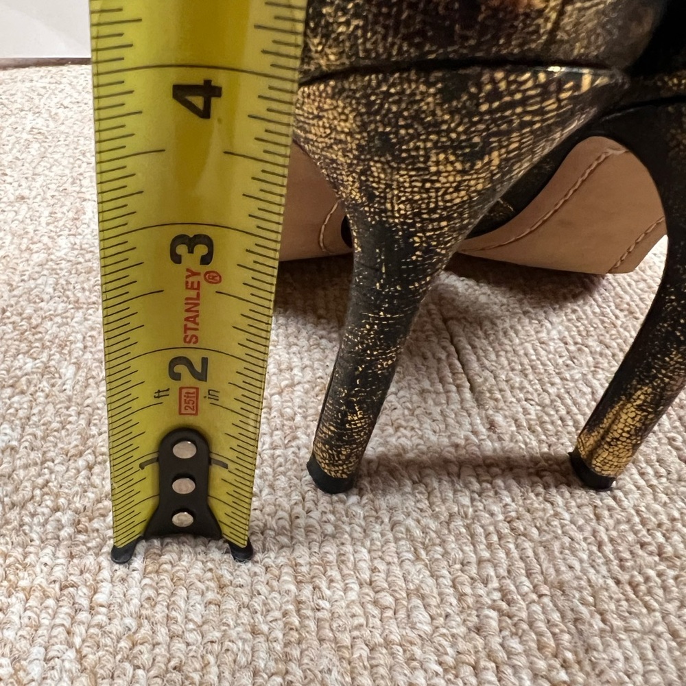 Sam Edelman Metallic Gold Heels - Picture 9 of 12